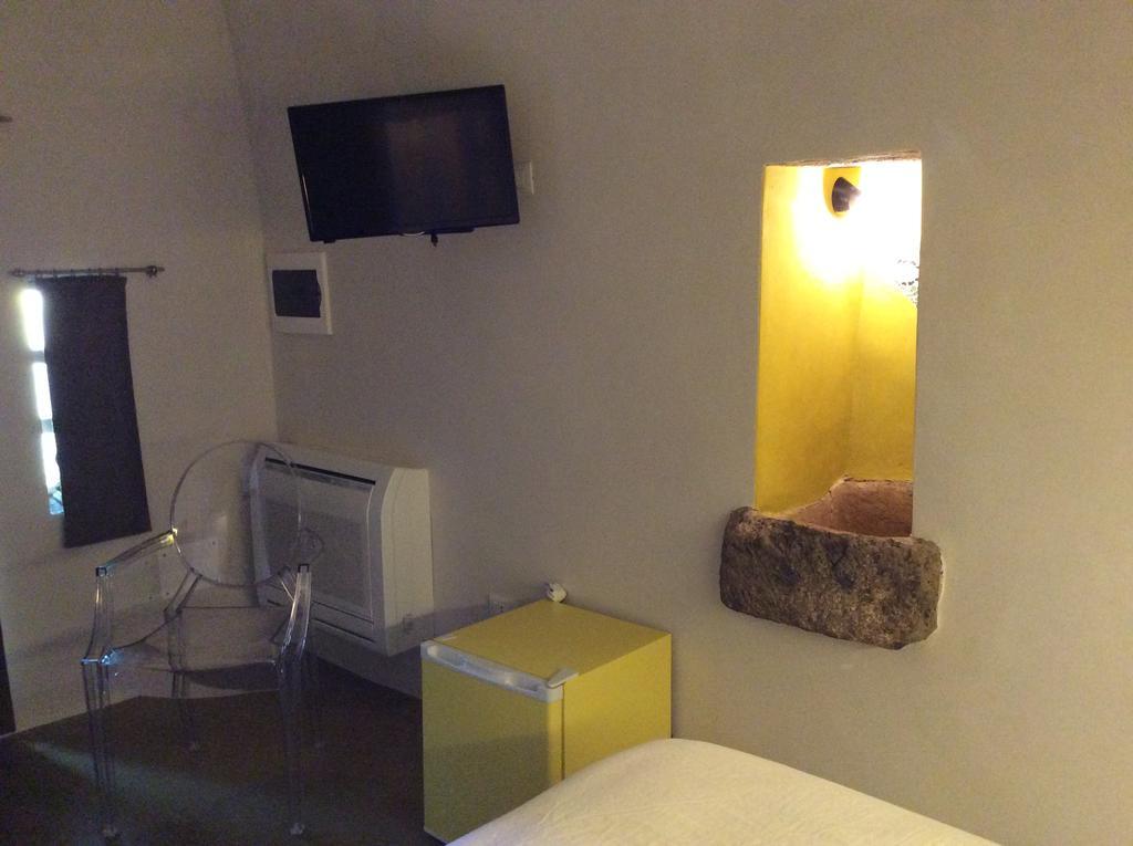 Le Maioliche Hotel Scauri  ภายนอก รูปภาพ